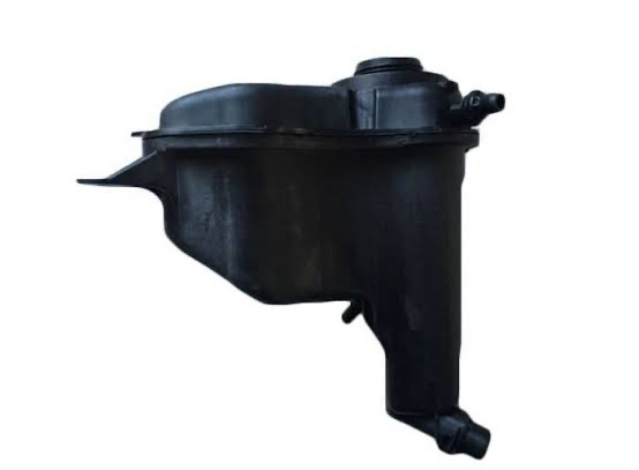 قربة مياهx1 e92 e87 e90 جديده