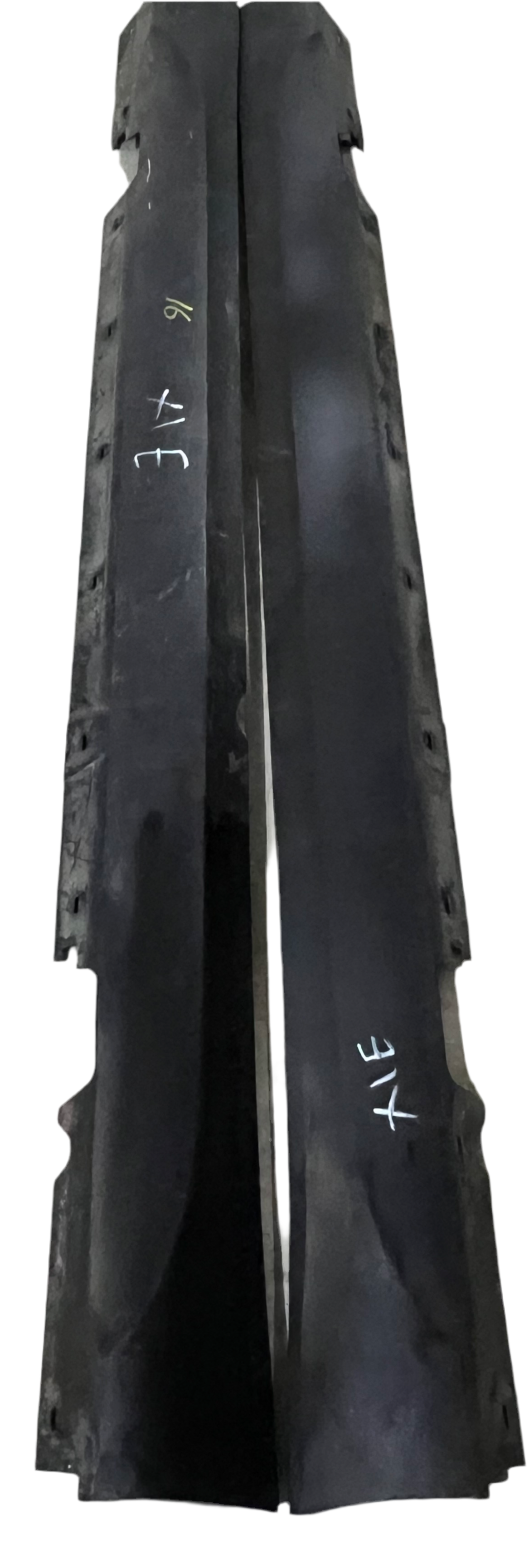 طقم عتب يمين وشمال x1 e84 استيراد اصلي