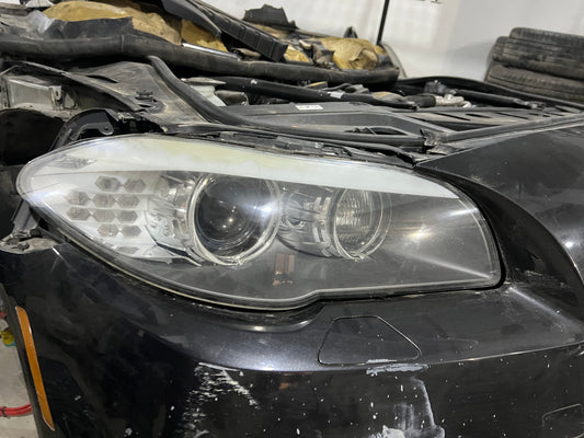 طقم فانوس امامي f10 زينون دينامك