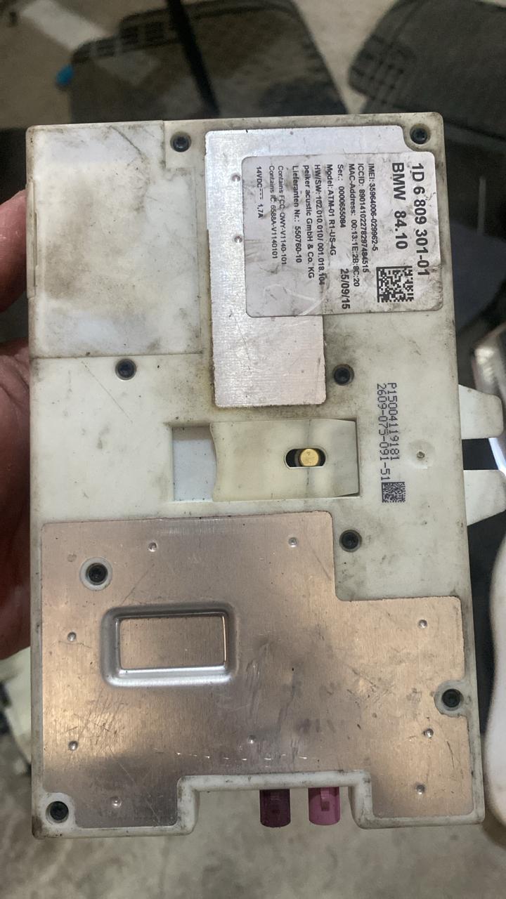 وحدة التحكم في هوائي GPS الخارجي لسيارة BMW f30